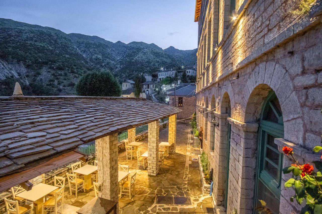 The Old School Boutique Hotel Sirako Exterior photo